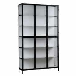 Johannes Cabinet